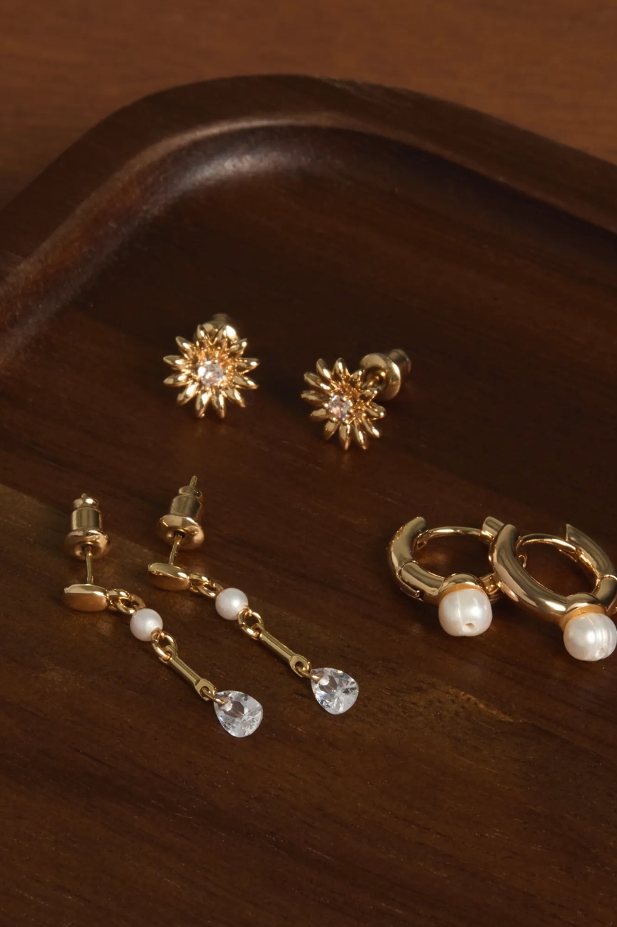 STAR EARRING SET — GOLD — image 1