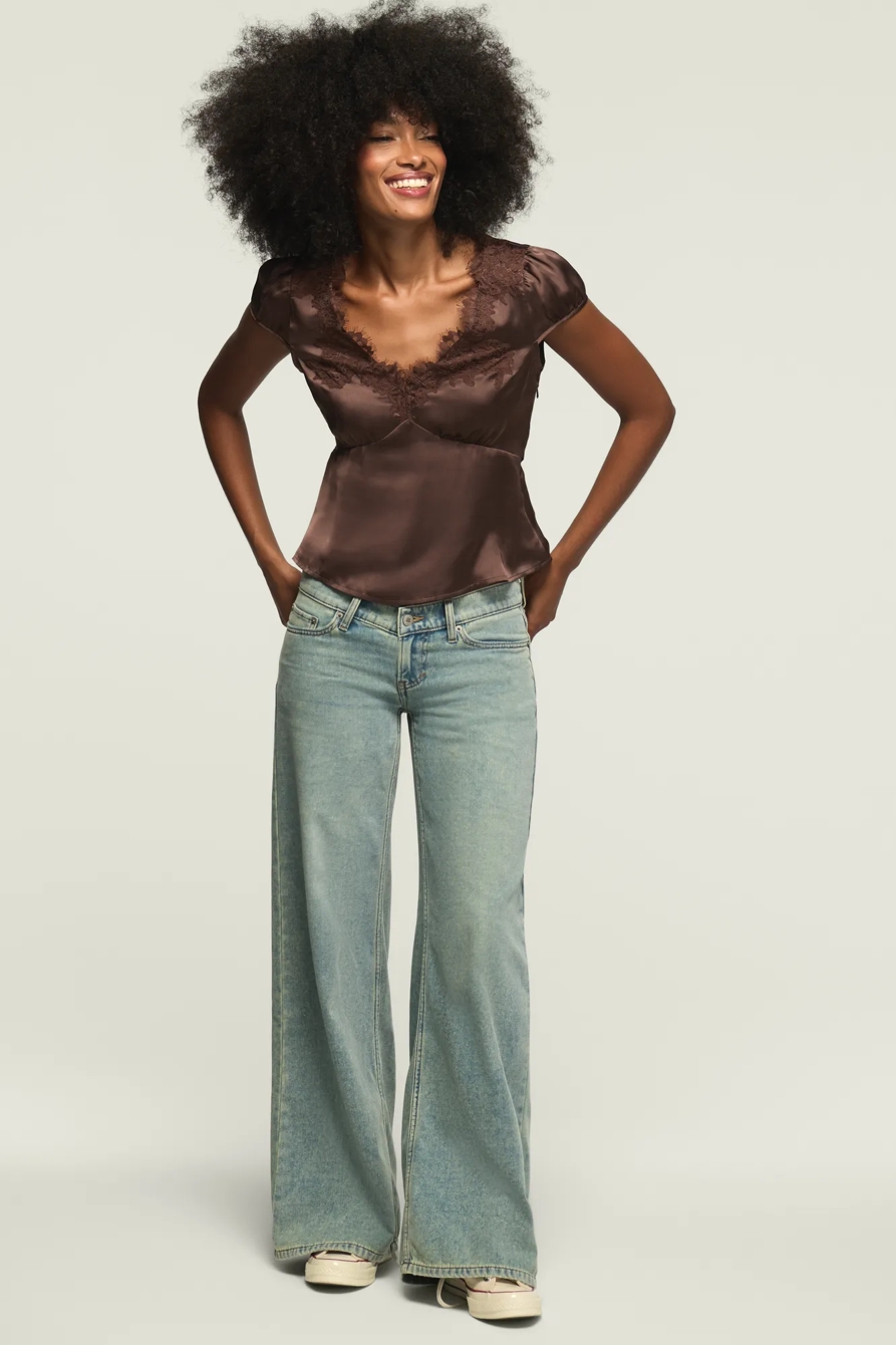 DENIM LUXE SUPER LOW RISE ULTRA WIDE LEG — MATROPOLITAN WASH — image 2