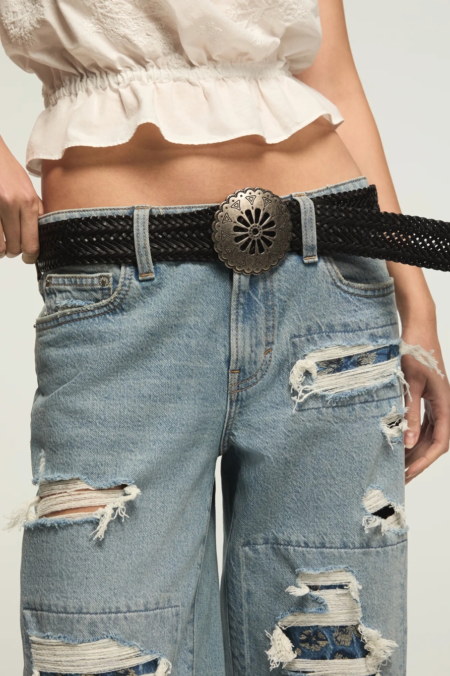 WOVEN CONCHO BELT — BLACK — image 4