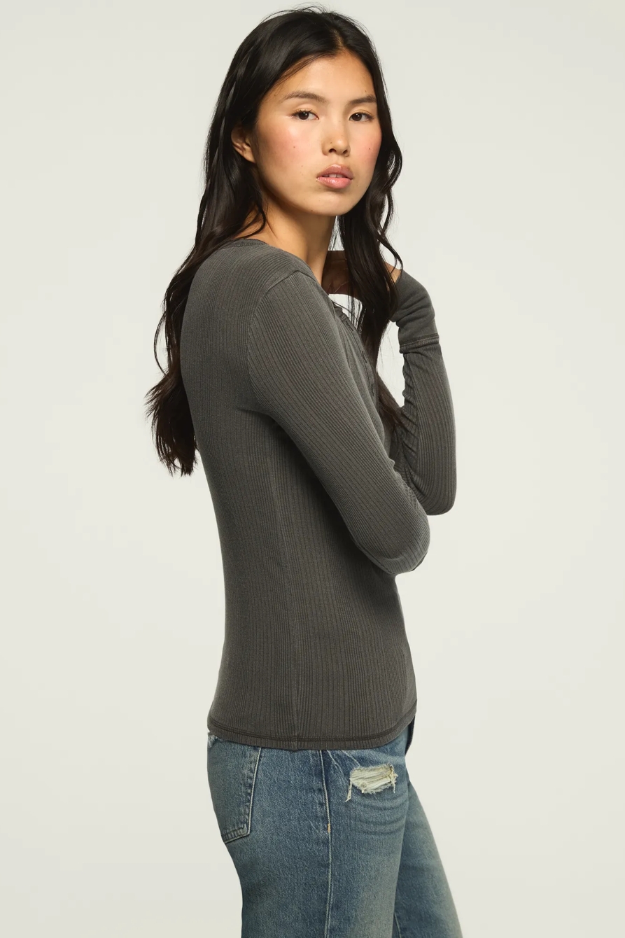 LONG SLEEVE RIBBED HENLEY — RAVEN — image 5
