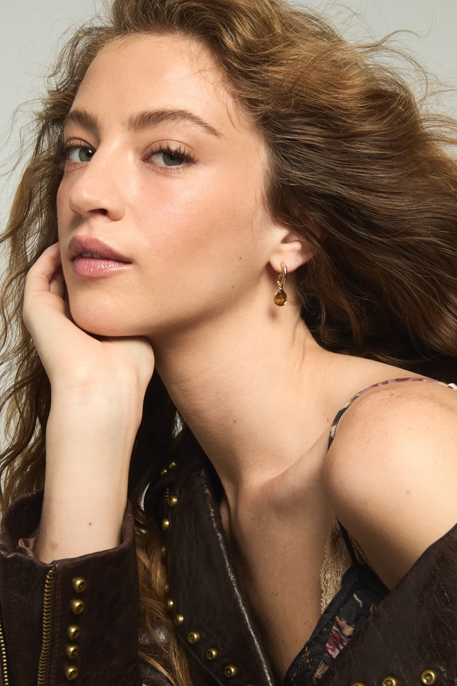 BEADED EARRING AND HOOP SET — GOLD — image 2