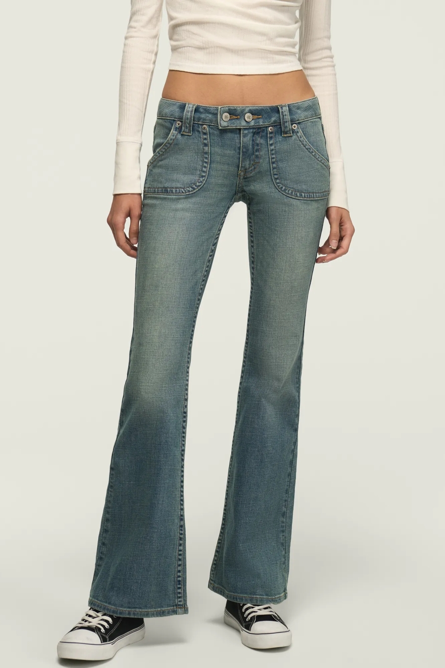 LUCKY LEGEND LOW RISE FLARE — POPULAR WASH — image 1