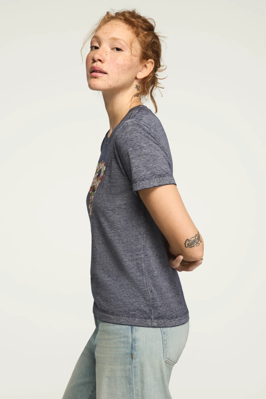 SUPERGIRL FLORAL LOGO TEE — NAVY — image 4