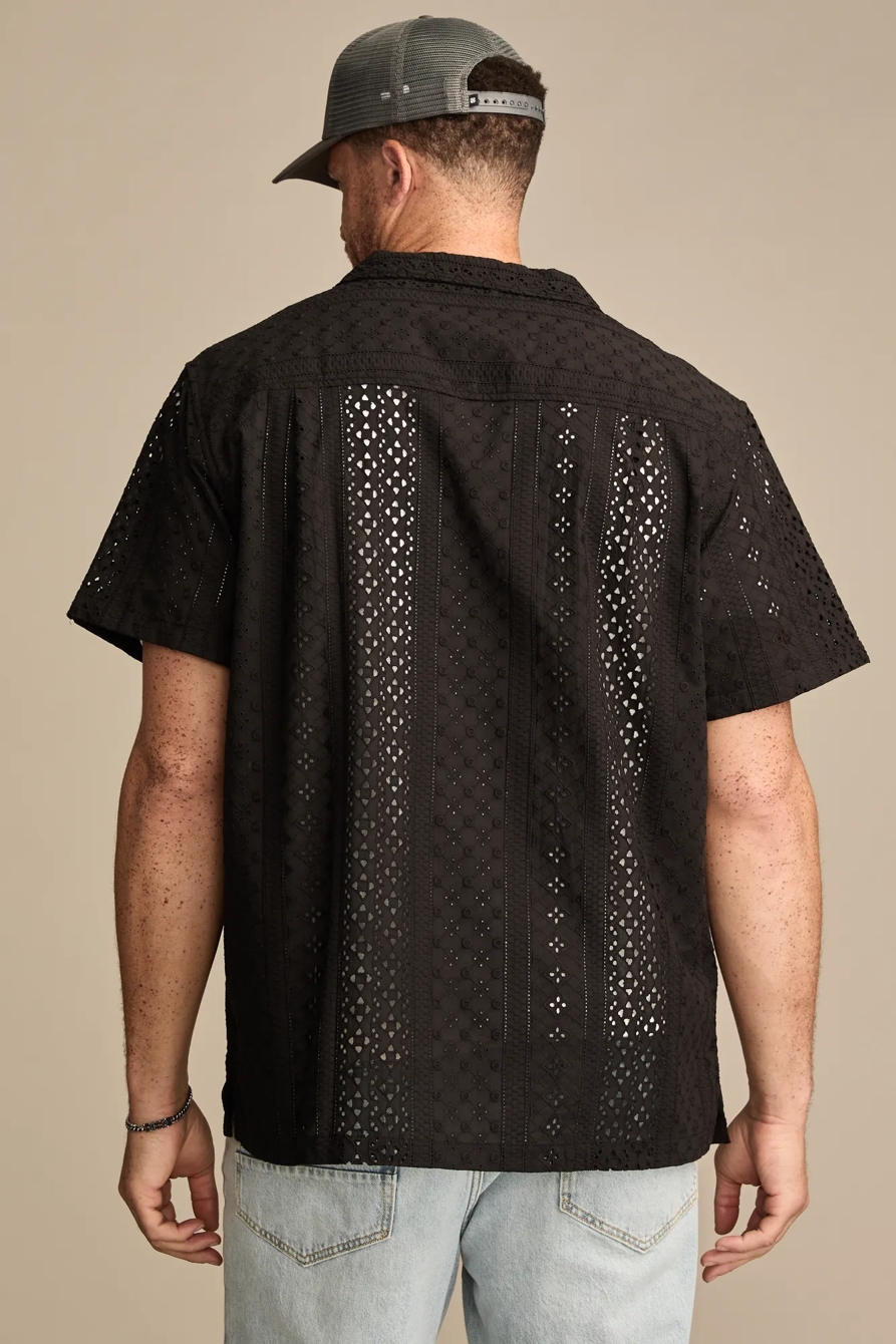 BIG & TALL SHORT SLEEVE EYELET CAMP COLLAR SHIRT — RAVEN — image 5