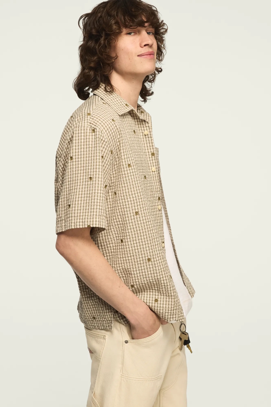 SHORT SLEEVE EMROIDERED PLAID SEERSUCKER KINDA CROPPED SHIRT — GREEN PLAID — image 4