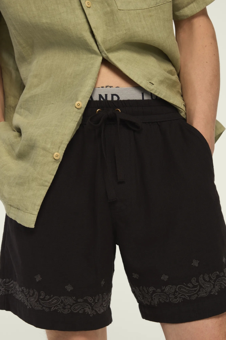 7" BANDANA SHORT" — CAVIAR — image 2