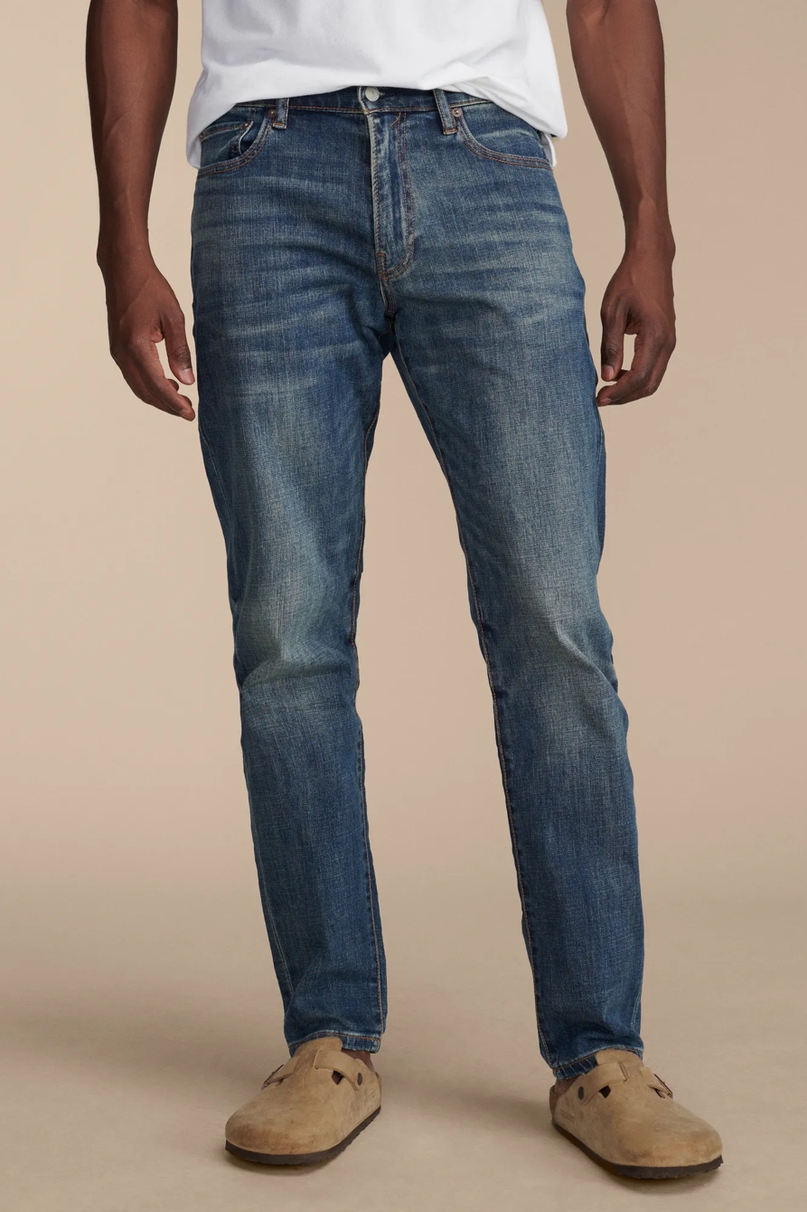412 ATHLETIC SLIM ADVANCED STRETCH JEAN — MALBEC — image 2