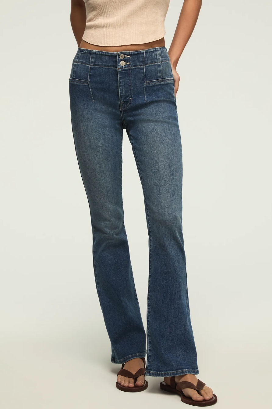 HIGH RISE SEAMED STEVIE FLARE — PRINCESS WASH — image 2