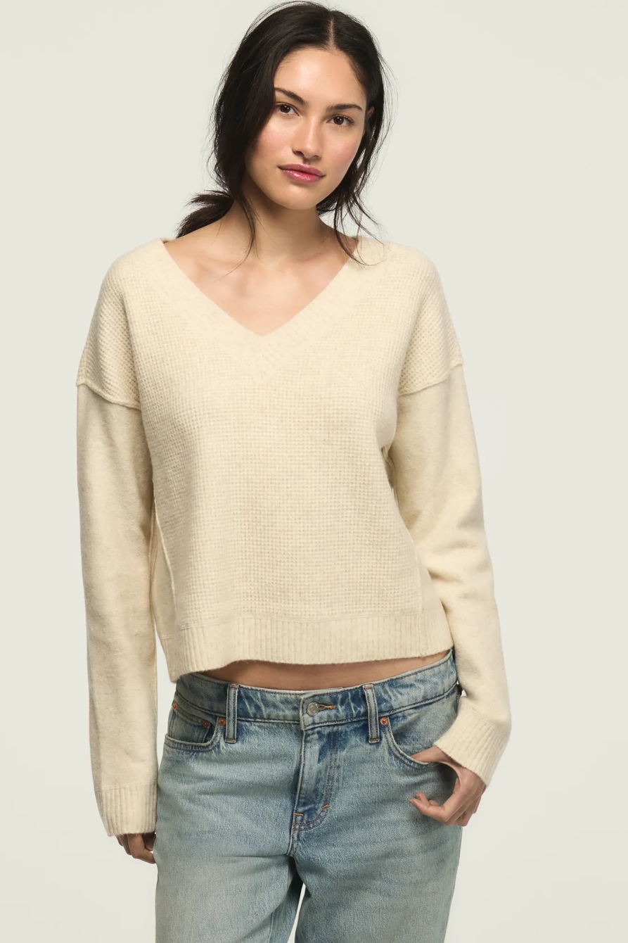 WAFFLE SLOUCHY VNECK SWEATER — STRAW HEATHER — image 1