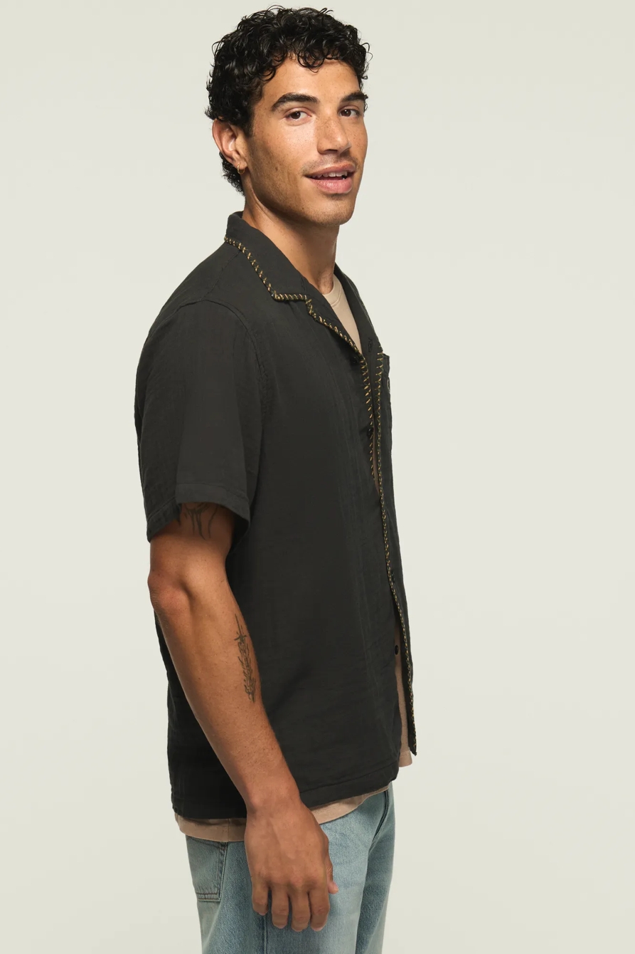 SHORT SLEEVE EMBROIDERED GAUZE CAMP COLLAR SHIRT — PHANTOM — image 4