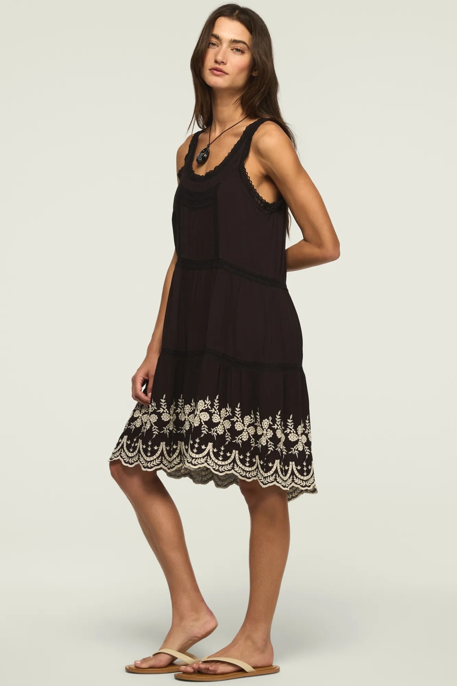 EASY LACE TRIM EMBROIDERED MINI DRESS — RAVEN — image 4
