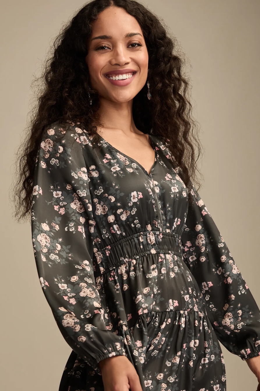 LONG SLEEVE FLORAL MIDI DRESS — WASHED BLACK FLORAL — image 6