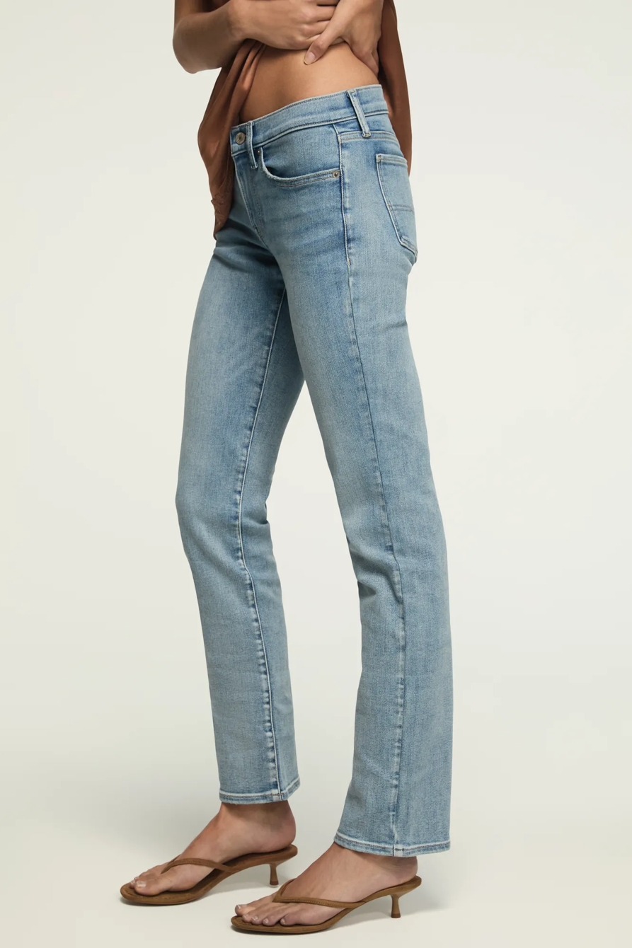 MID RISE SWEET STRAIGHT — PALE SKY WASH — image 4