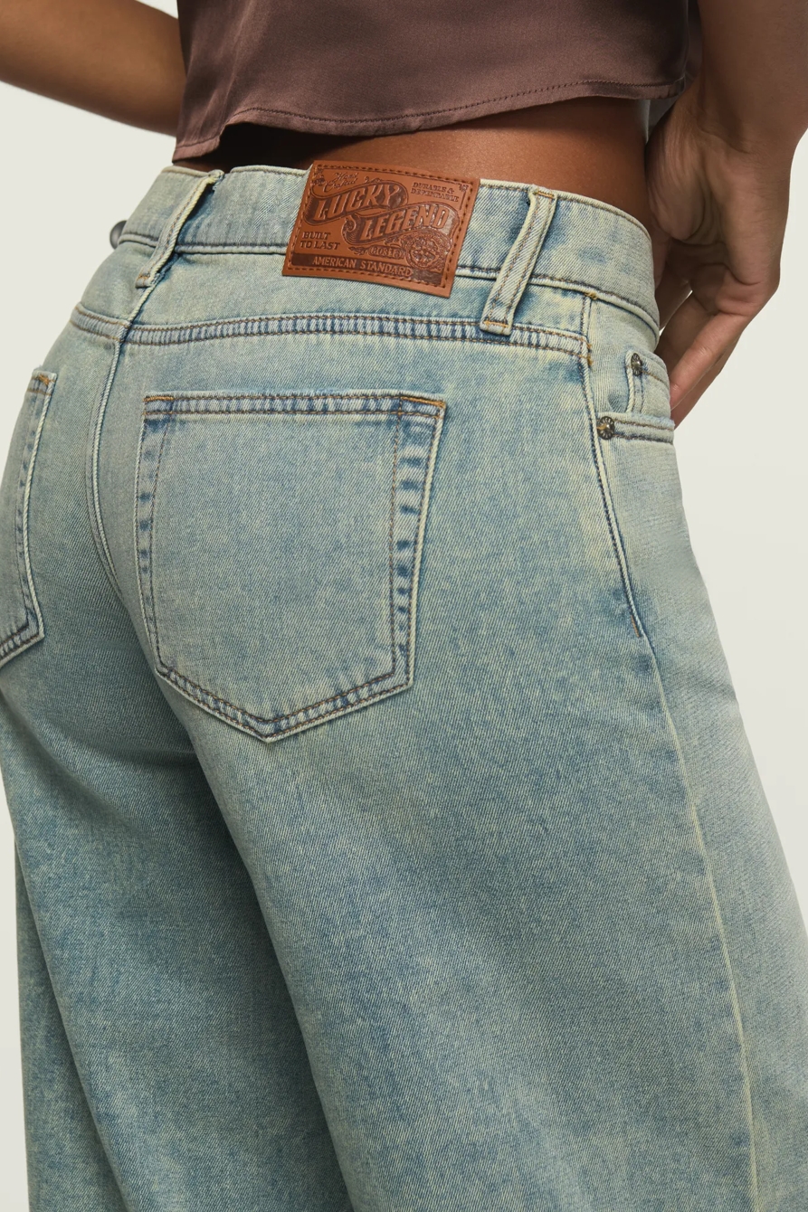 DENIM LUXE SUPER LOW RISE ULTRA WIDE LEG — MATROPOLITAN WASH — image 3