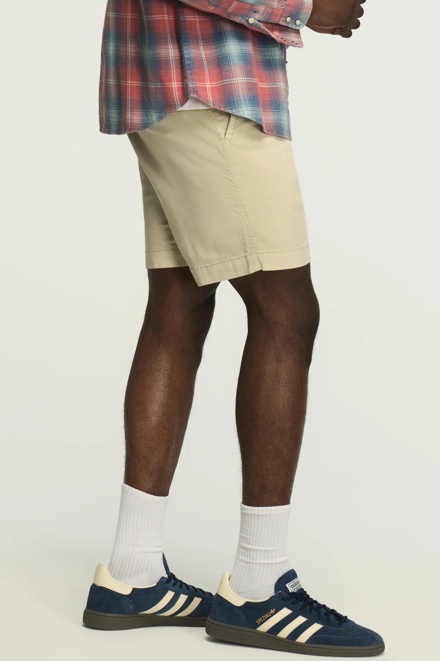 7" STRETCH TWILL FLAT FRONT SHORTS — PELICAN — image 4