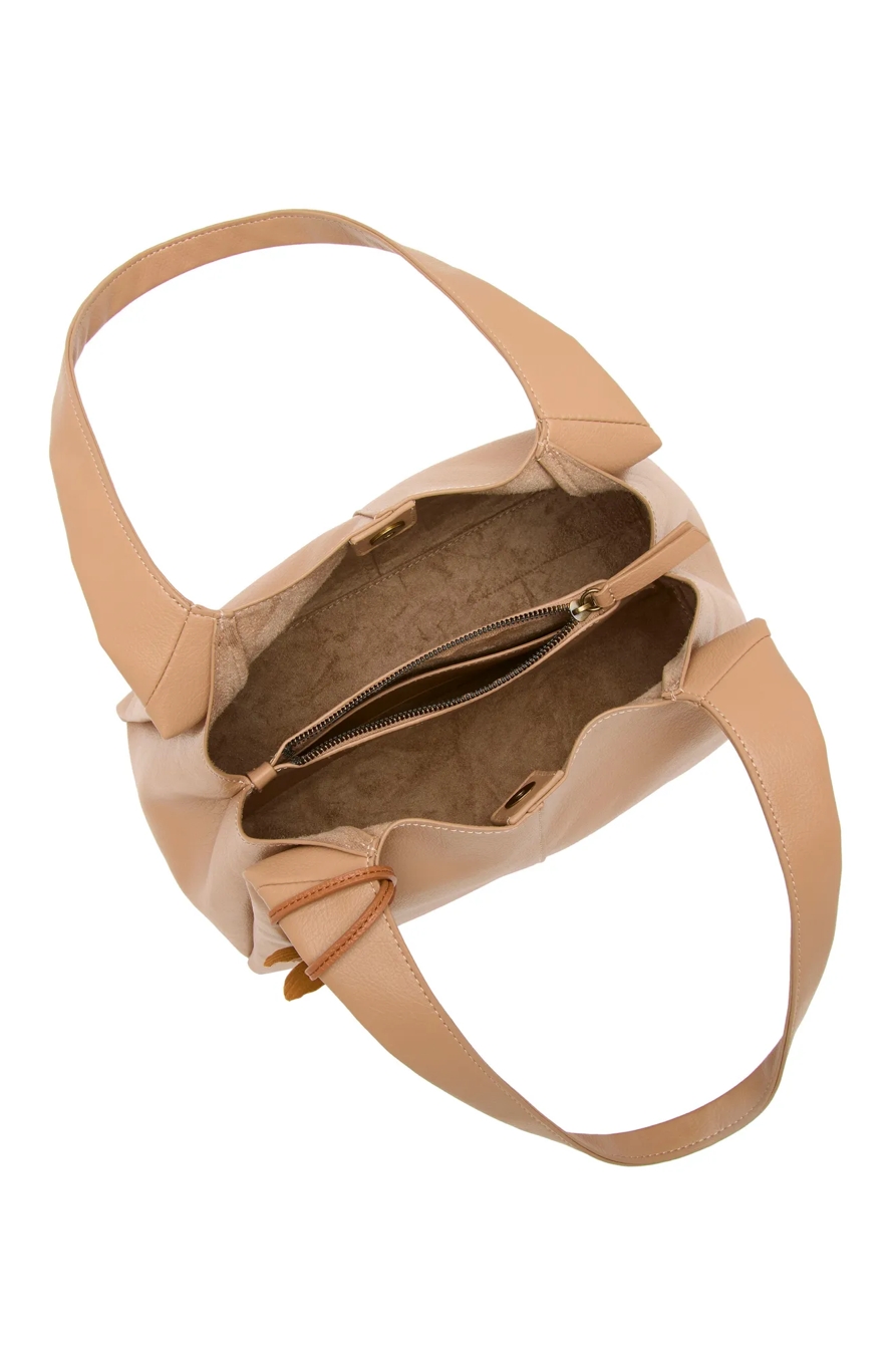 SURI VEGAN LEATHER  TOTE — BUTTERCREAM — image 3