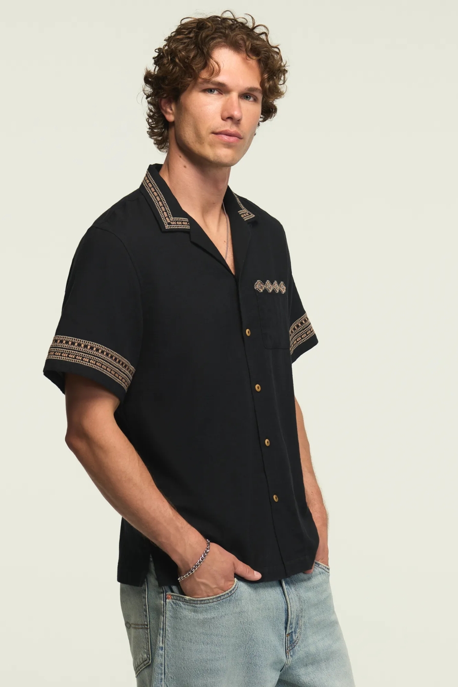 SHORT SLEEVE EMBROIDERED CAMP COLLAR SHIRT — #001 BLACK — image 4
