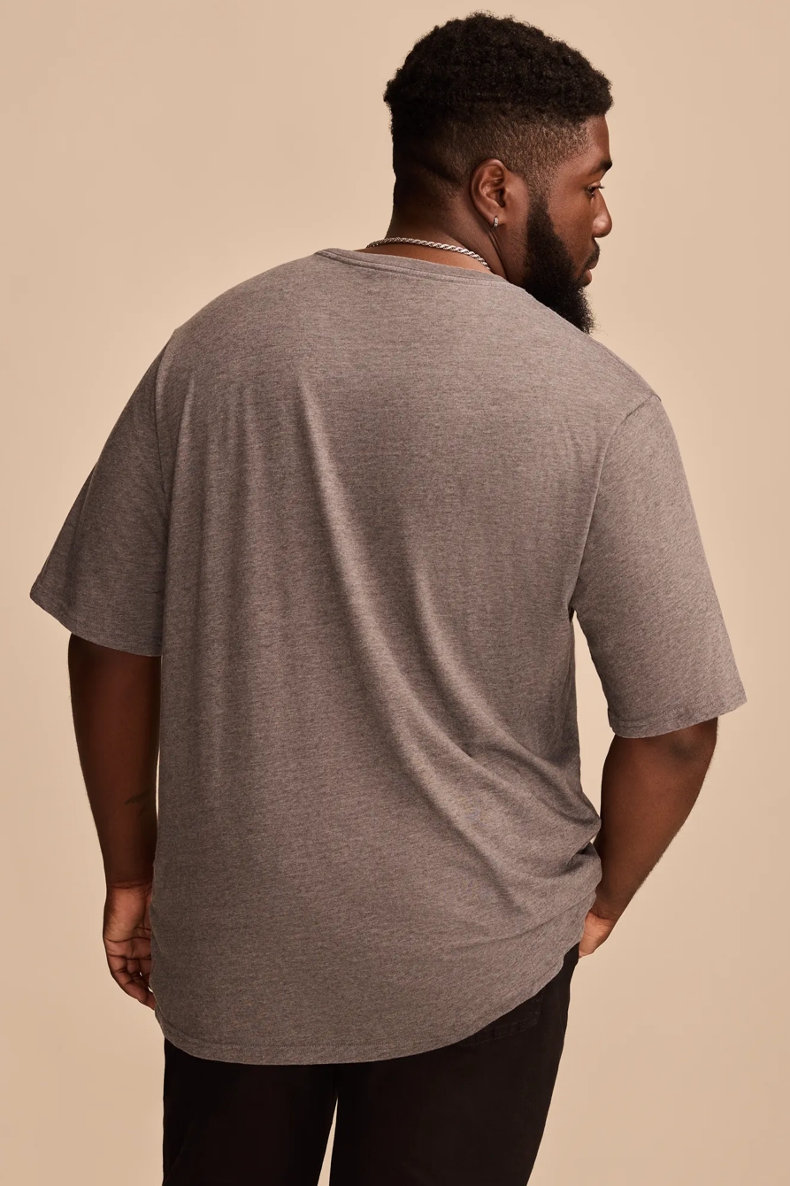 BIG & TALL FENDER BEAR TEE — RAVEN — image 4