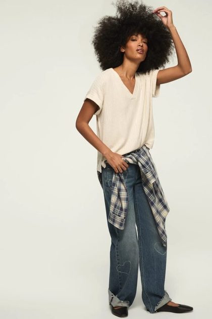 CLOUD DOLMAN V-NECK TEE, STRAW HEATHER